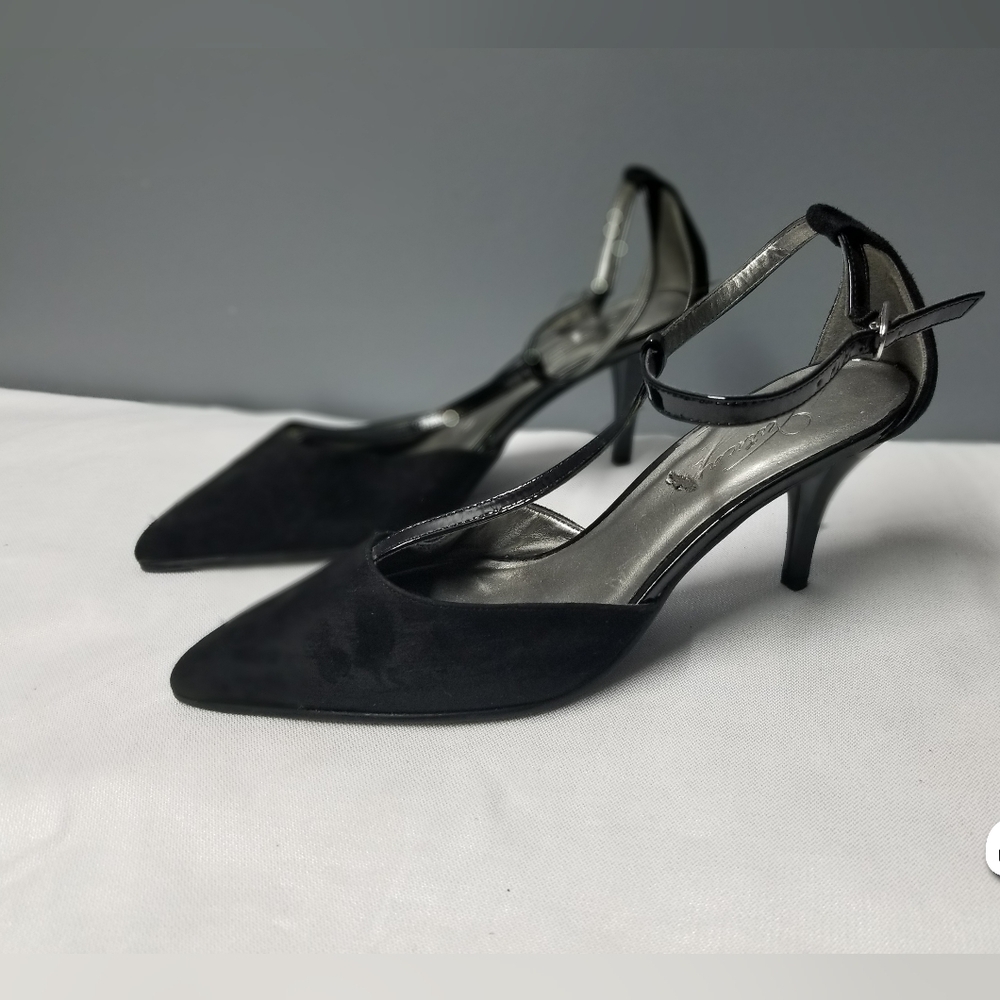 Jessica Leather Heels, Black Shoes 6M Kitten Pointed Toe